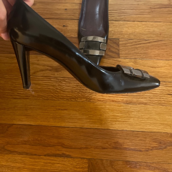 Stuart Weitzman Size 6 - Picture 2 of 3